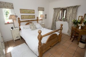 ellerton cottage two 12.jpg